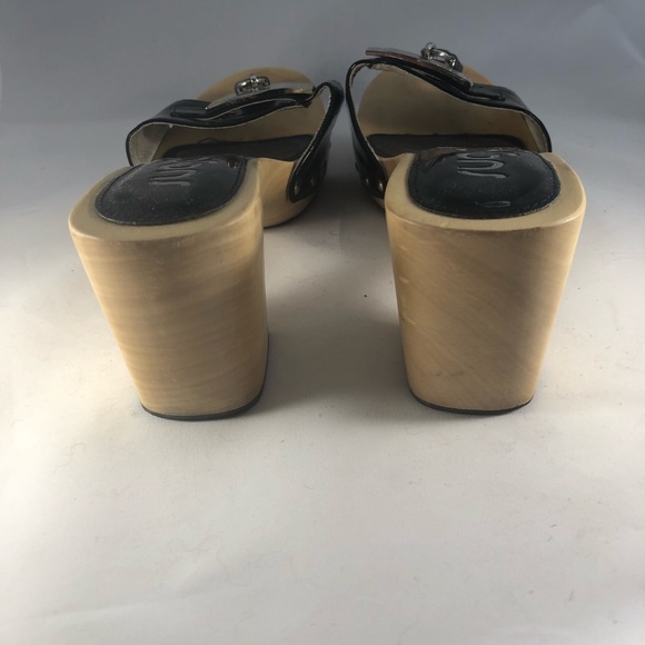 casual women’s sandal by Sugar Wooden sole buckle - Picture 4 of 4